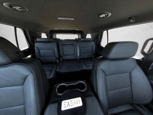 Used 2025 Chevrolet Tahoe LT w/ Comfort Package RWD image 22