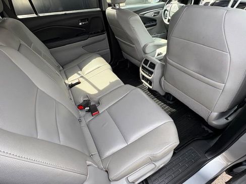 Used 2018 Honda Pilot EX-L image 24