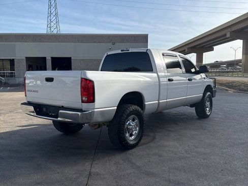 Used 2006 Dodge Ram 2500 Truck SLT image 3