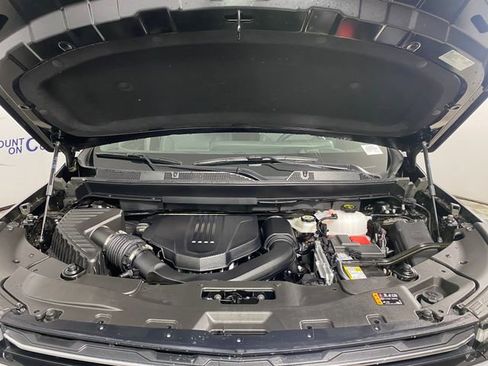 Certified 2025 Chevrolet Traverse LT w/ Driver Confidence Package image 24