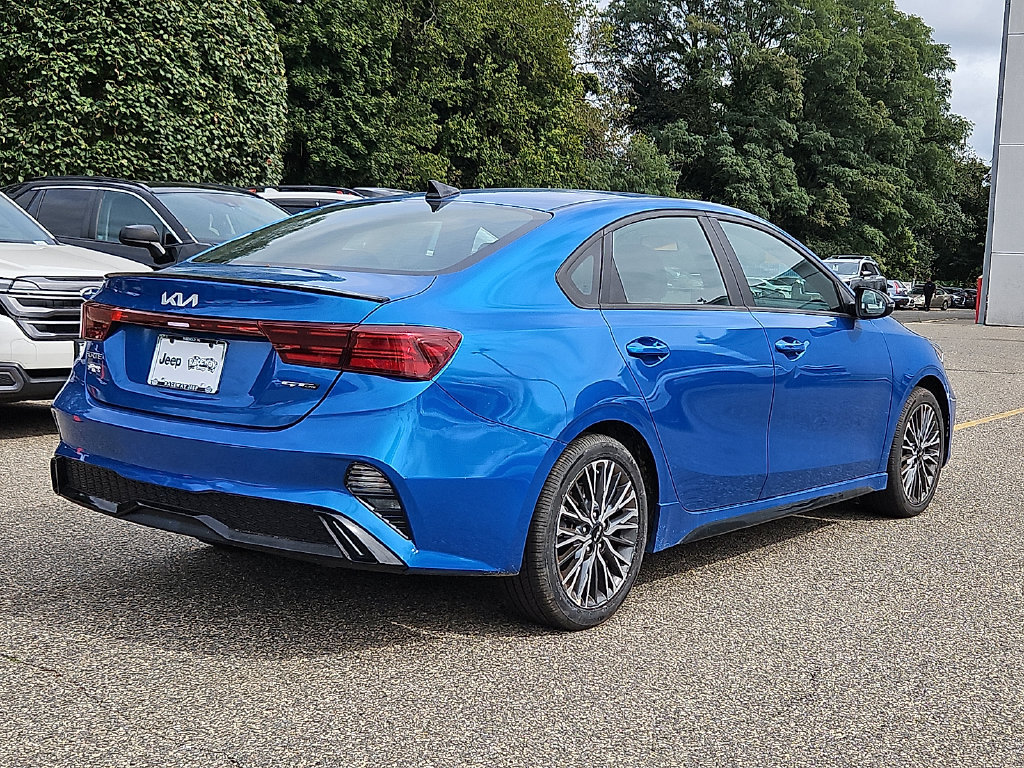 Used 2023 Kia Forte GT-Line w/ GT-Line Technology Package FWD image 6
