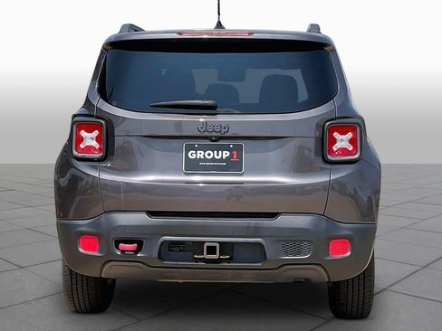 Used 2016 Jeep Renegade Trailhawk AWD/4WD image 6