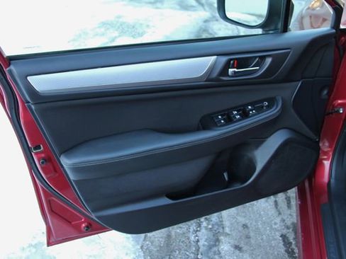 Used 2019 Subaru Legacy 2.5i Premium image 14