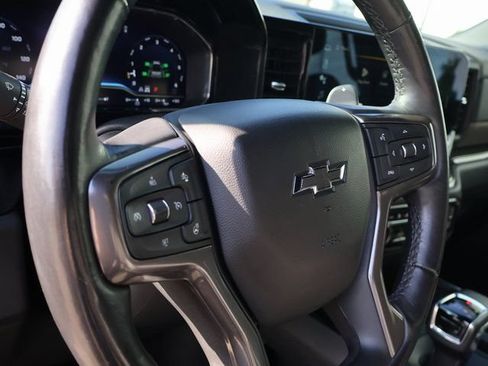Certified 2022 Chevrolet Silverado 1500 ZR2 w/ Technology Package AWD/4WD image 25
