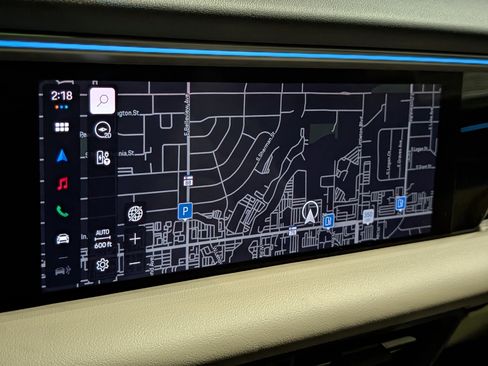 New 2026 Porsche Macan 4 Electric image 34