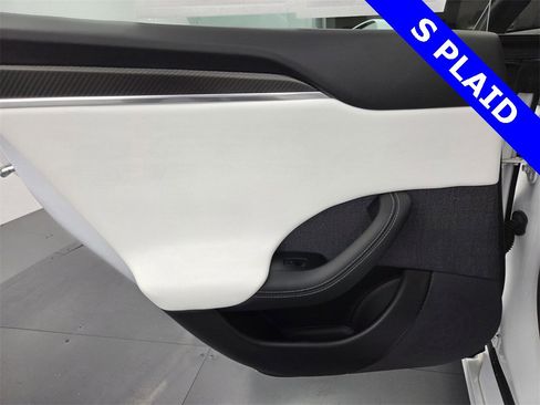 Used 2021 Tesla Model S Plaid image 39