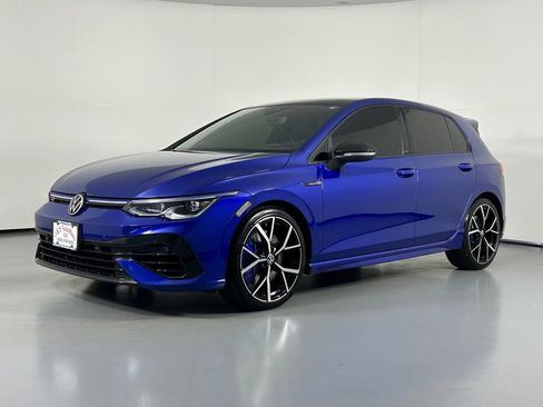 Used 2022 Volkswagen Golf R AWD/4WD image 3