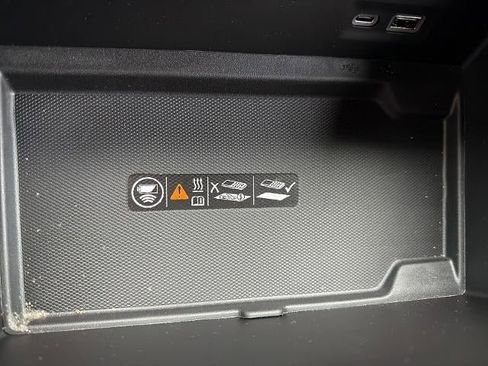 New 2026 GMC Yukon XL Elevation w/ LPO, Get Active Package image 38