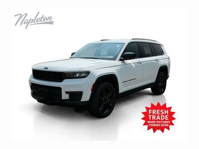 Used 2023 Jeep Grand Cherokee L Laredo