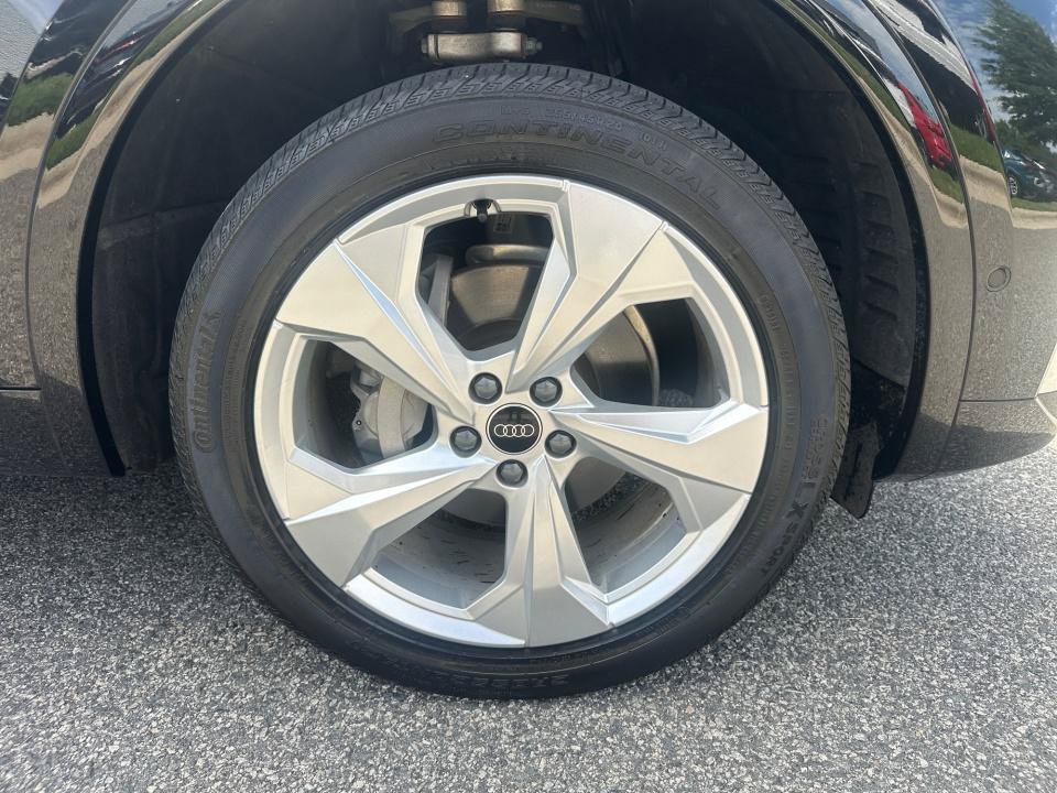 Certified 2024 Audi Q5 2.0T Prestige w/ Prestige Package AWD/4WD image 25