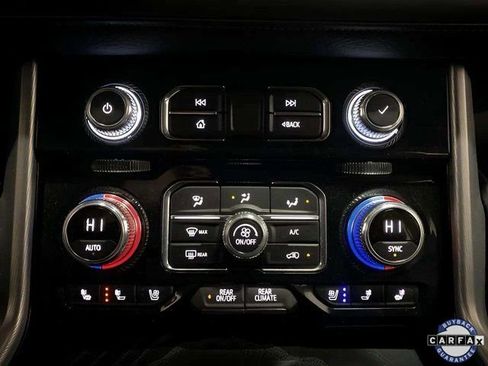 Used 2023 GMC Yukon XL Denali image 45