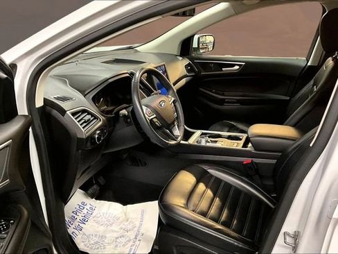 Used 2023 Ford Edge SEL image 17