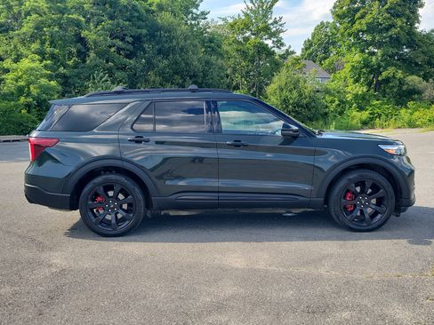 Used 2022 Ford Explorer ST w/ Equipment Group 401A AWD/4WD image 4