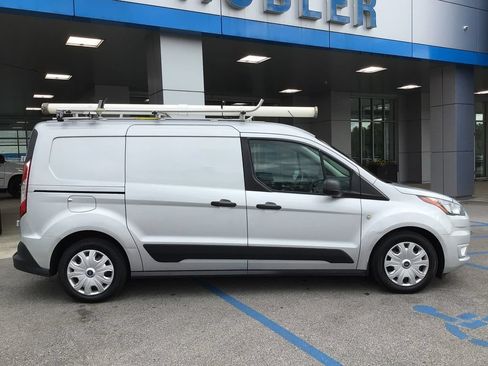 Used 2021 Ford Transit Connect XLT FWD image 5