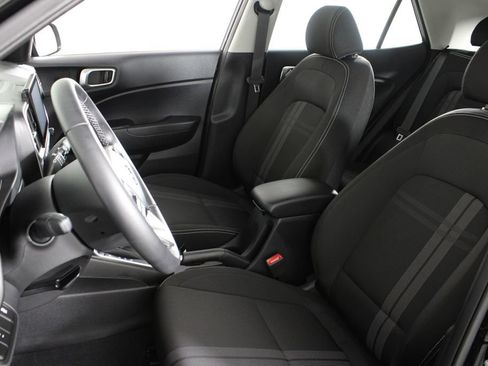 Certified 2026 Hyundai Venue SEL FWD image 19