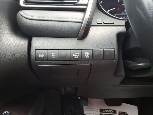 Certified 2024 Toyota Camry SE FWD image 19