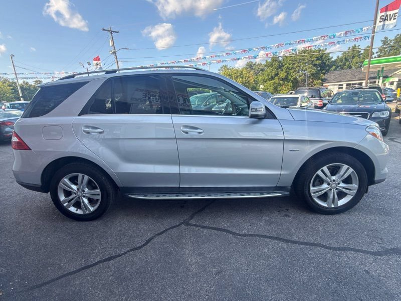 Used 2012 Mercedes-Benz ML 350 4MATIC image 4