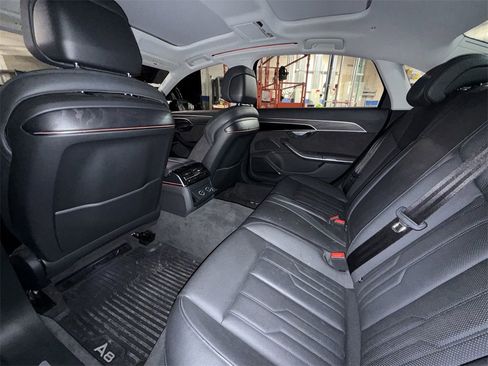 Used 2020 Audi A8 L 4.0T w/ Executive Package image 25