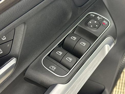 Certified 2026 Mercedes-Benz GLB 250 4MATIC image 14