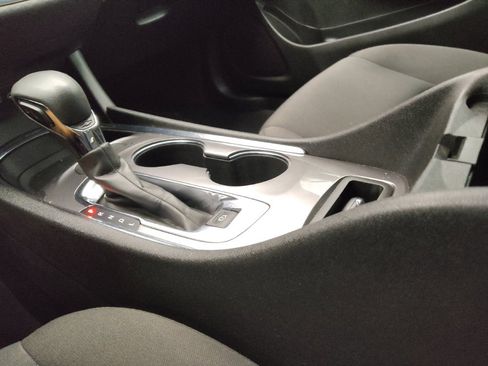 Used 2023 Chevrolet Malibu LT FWD image 26
