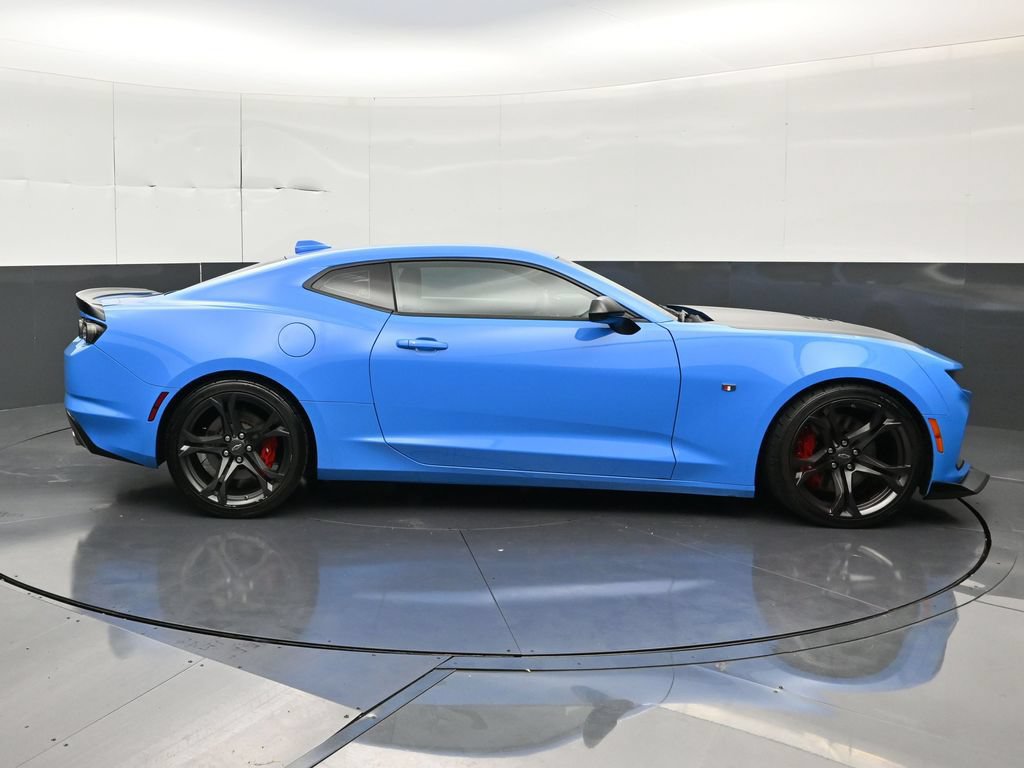 Used 2023 Chevrolet Camaro SS RWD image 6