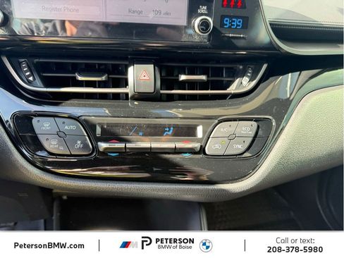 Used 2019 Toyota C-HR LE FWD image 25