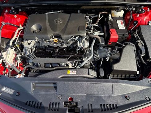 Used 2022 Toyota Camry SE image 27