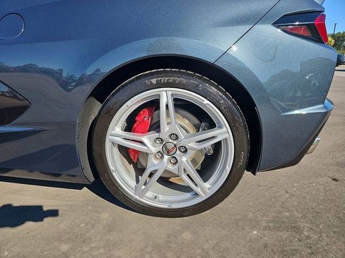 Used 2021 Chevrolet Corvette 2LT w/ Z51 Performance Package image 34