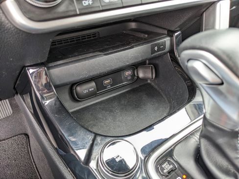 Used 2021 Kia Seltos SX w/ SX Sunroof Package image 23