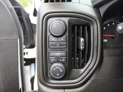Used 2024 Chevrolet Silverado 2500 W/T w/ WT Fleet Convenience Package image 31