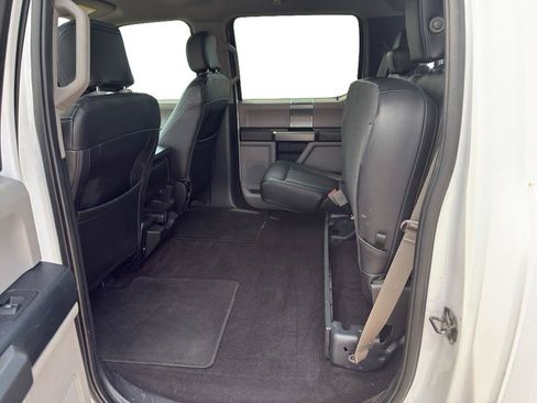 Used 2019 Ford F150 XLT w/ Equipment Group 302A Luxury AWD/4WD image 8