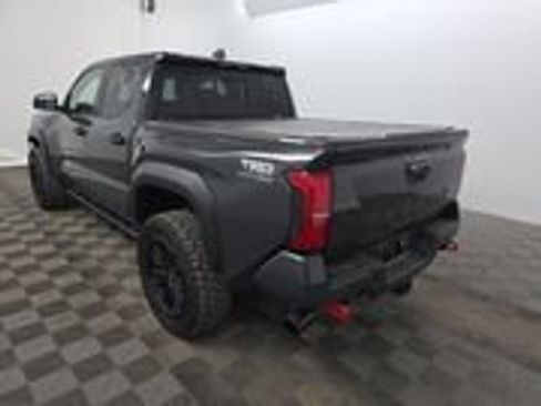 Used 2025 Toyota Tacoma TRD Off-Road w/ TRD Off Road Upgrade Package image 6