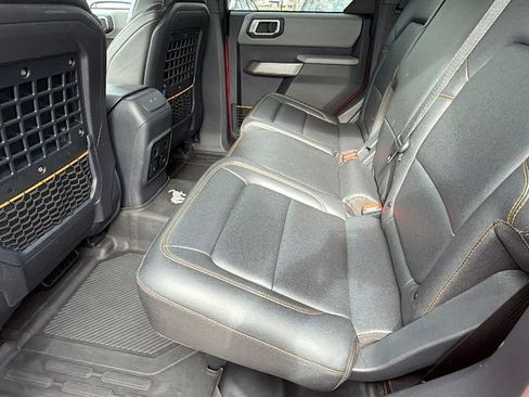 Used 2021 Ford Bronco Badlands image 16