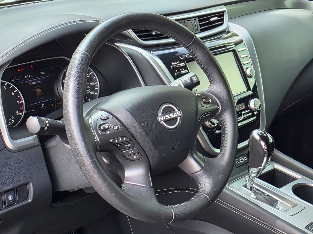 Used 2023 Nissan Murano SV w/ SV Midnight Edition Package FWD image 13
