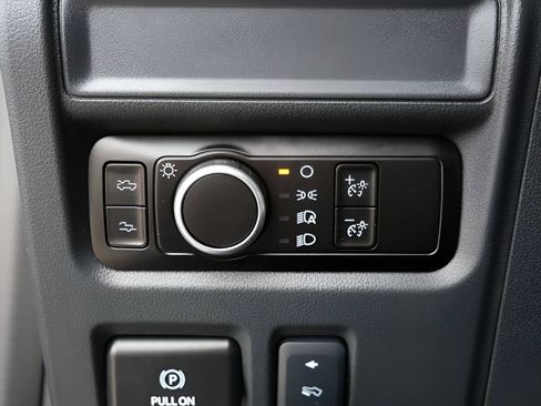 Used 2025 Ford F150 Lightning Lariat AWD/4WD image 19