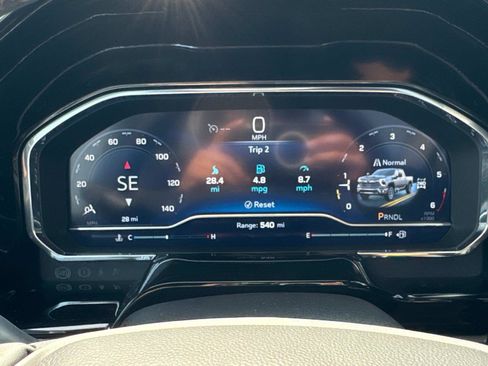 New 2025 Chevrolet Silverado 3500 LT image 8