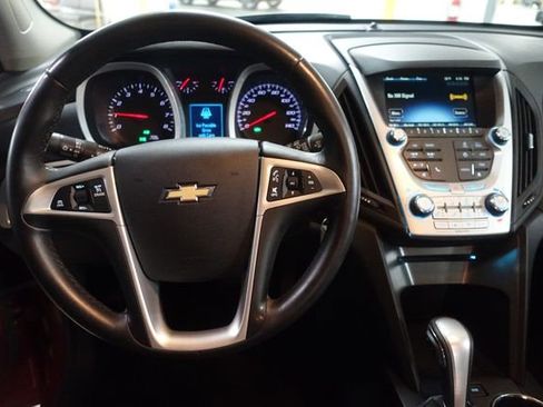 Used 2015 Chevrolet Equinox LT image 11