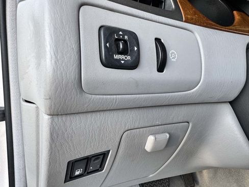 Used 2006 Lexus ES 330 FWD image 39