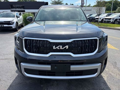 Used 2025 Kia Telluride LX FWD image 8