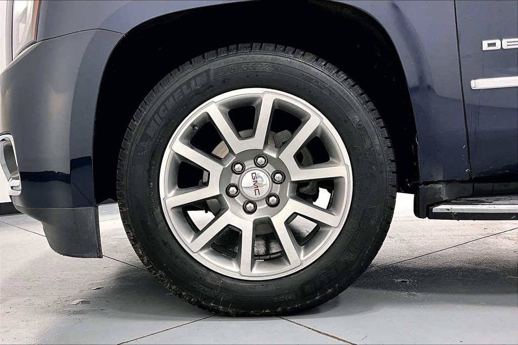 Used 2019 GMC Yukon Denali AWD/4WD image 10