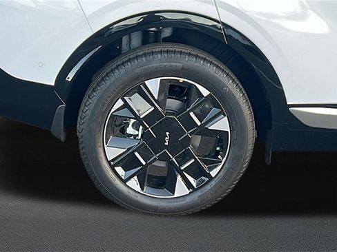 New 2026 Kia Sportage SX image 5