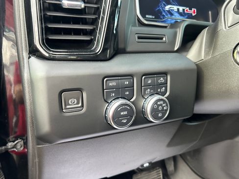 Used 2022 GMC Sierra 1500 AT4 w/ AT4 Premium Package image 7