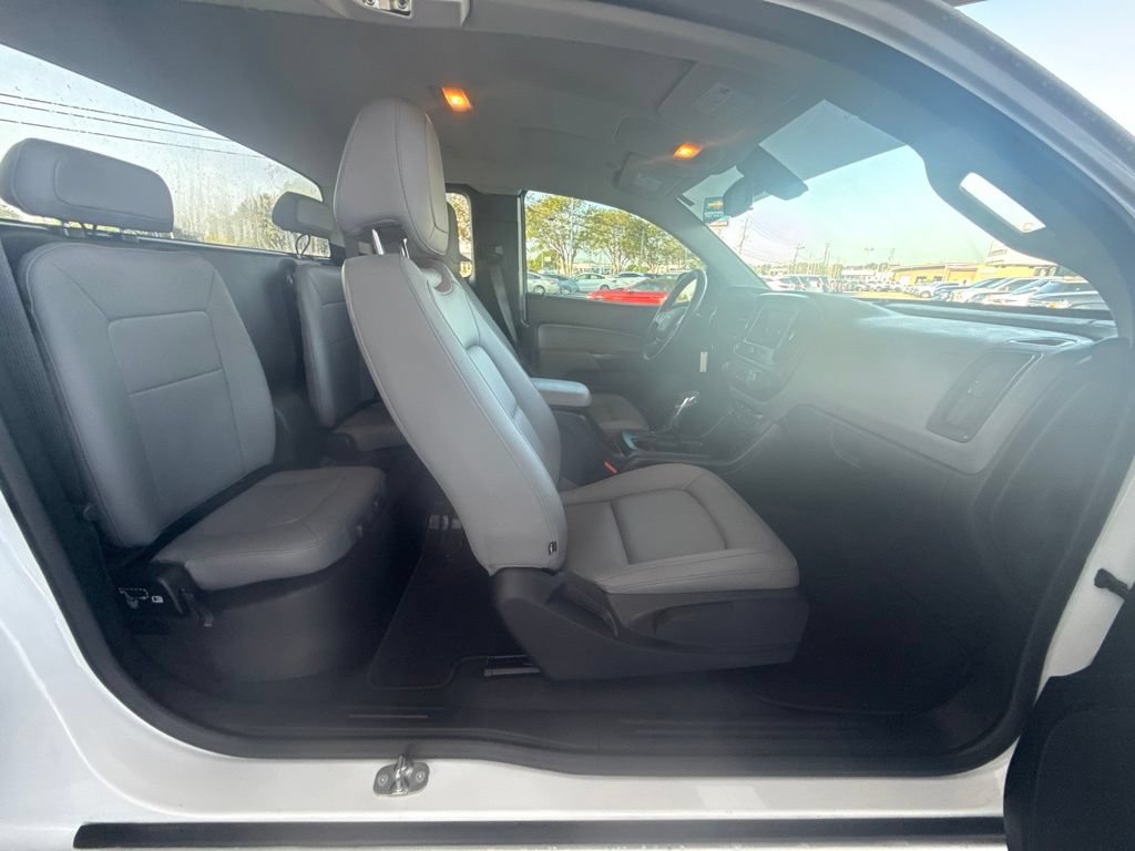 Used 2022 Chevrolet Colorado W/T w/ WT Convenience Package RWD image 43