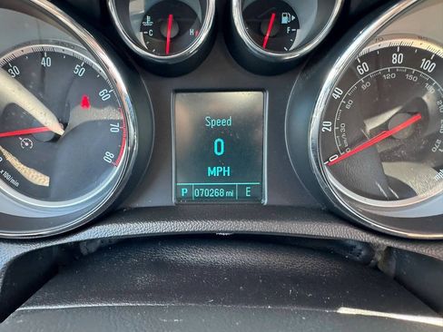 Used 2015 Buick Encore Convenience AWD/4WD image 10