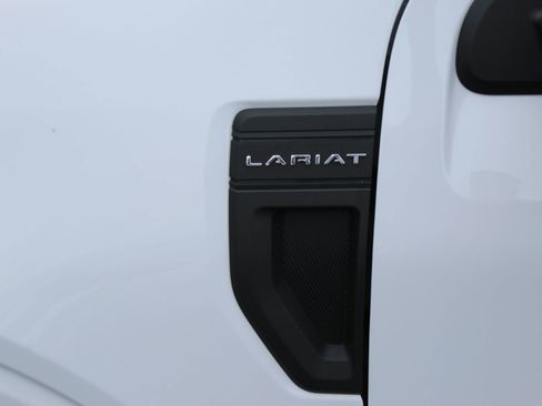 Used 2024 Ford Maverick Lariat image 10