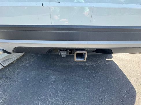 Used 2019 Volkswagen Atlas SE w/ Towing Package AWD/4WD image 8