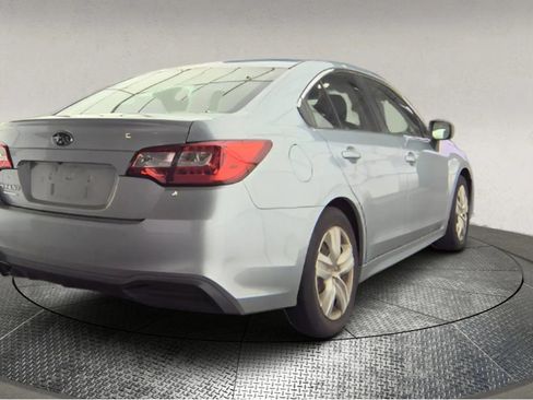 Used 2018 Subaru Legacy 2.5i image 2