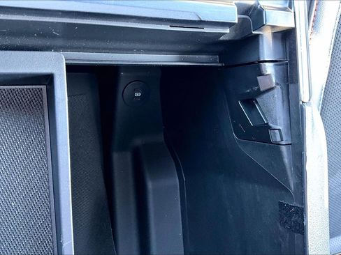 Used 2024 Ford F150 Raptor image 33