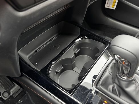 New 2025 MAZDA CX-30 Carbon image 15