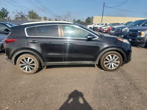Used 2017 Kia Sportage EX w/ EX Premium Package FWD image 16